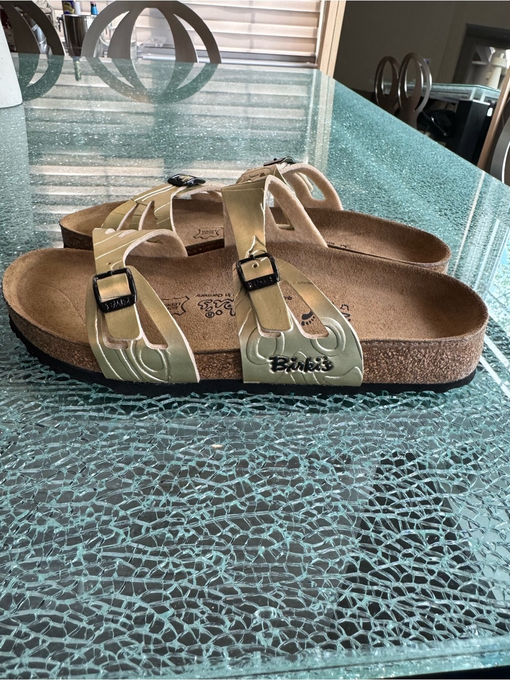 Birki’s Gold Strappy Comfort Footbed Sandals 38 - Picture 4 of 7